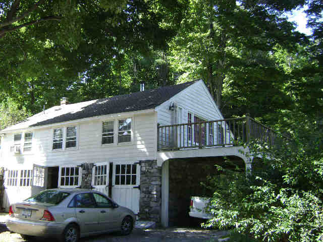 Building photograph for 137 HINE RD